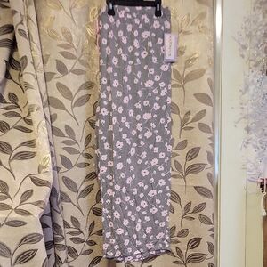 Chic Gray Floral Pajama Skirt